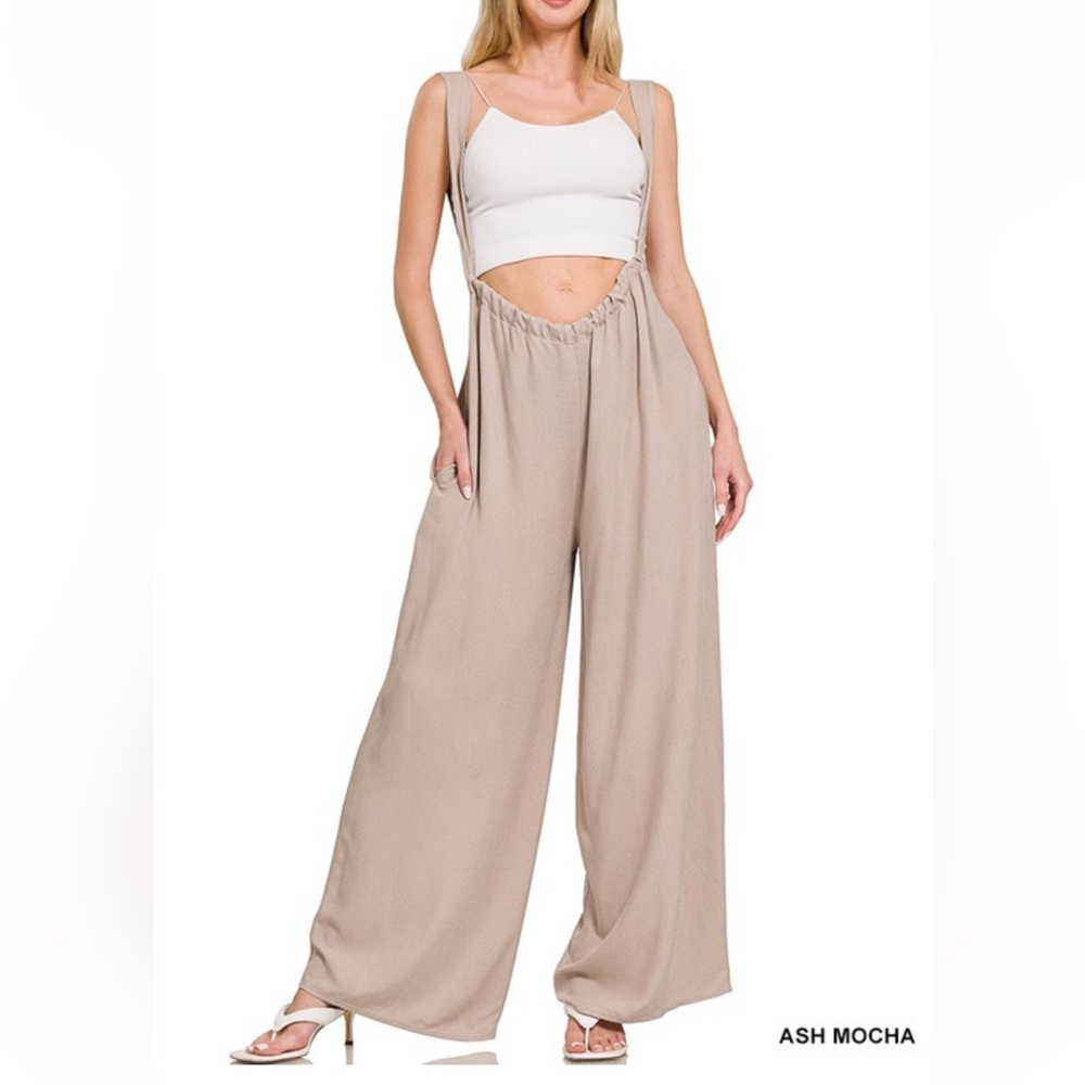 Woven Tie back suspender Jumpsuit